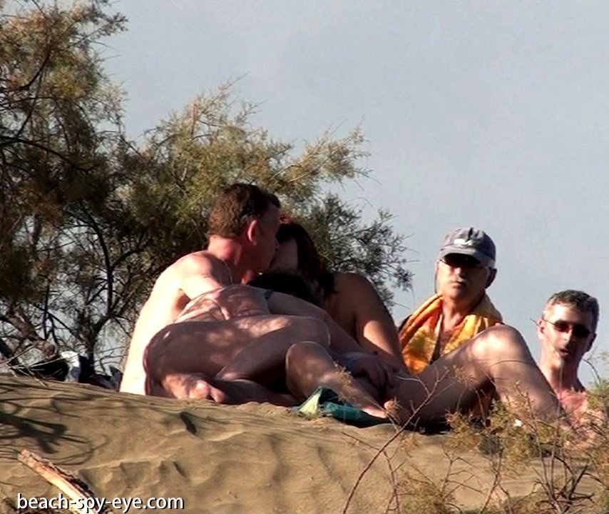 Popular amateur photos at photo of sex on beach, nudist bj on beach, nude beach women and nude beach sex, voyeur sex photos, caught nudists at Beach Spy Eye blog.