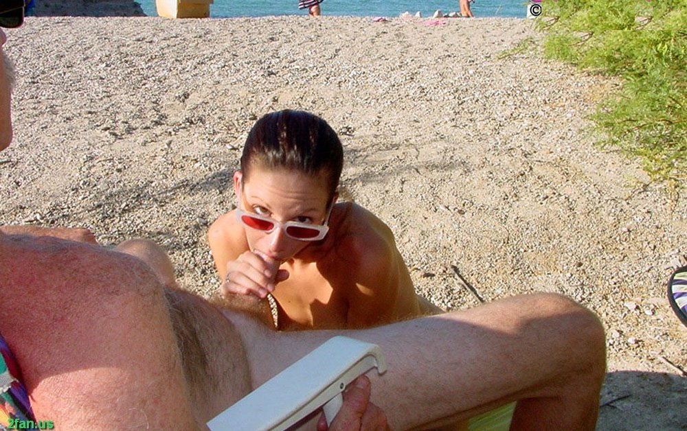 nudist pics - Popular amateur photos at  beach spreading legs, nudist blowjob on beach and sucking on beach sexy nudist, hidden camera..