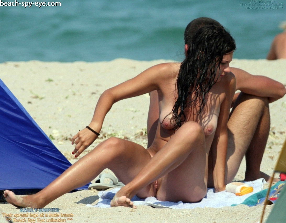 nude women on beach , at nude beach, nudist beauty and nudist pics beach spy camera, naked beach..
